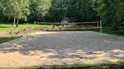 Spiel- und Liegewiese