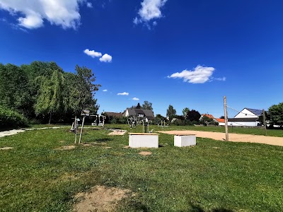 Halbertshofen, Dr.-Lecheler-Straße